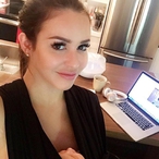 Tahia - Annonces sex à Hull Profil de Tahia, 26 ans, Annonces sex à Hull (Québec)